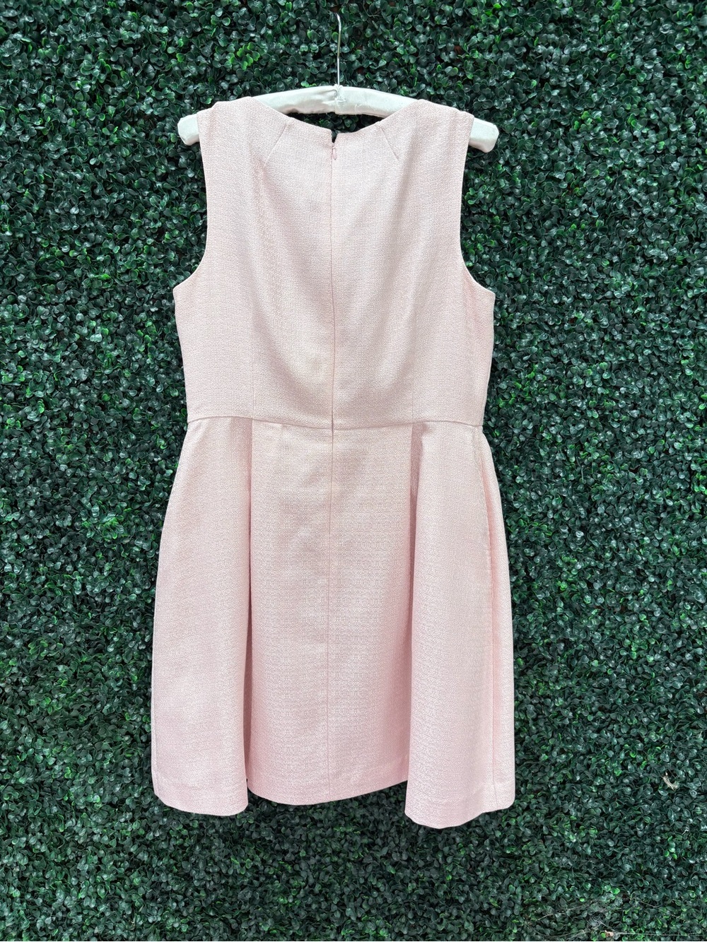 Sleeveless Pink Bow-Front Formal Dress - Picture 4 of 4